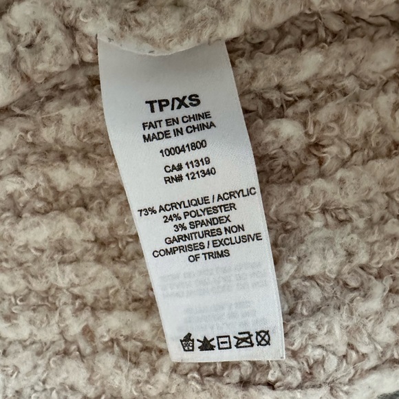 Dynamite Oversized Chunky Knit Cardigan - Size XS - Picture 4 of 5